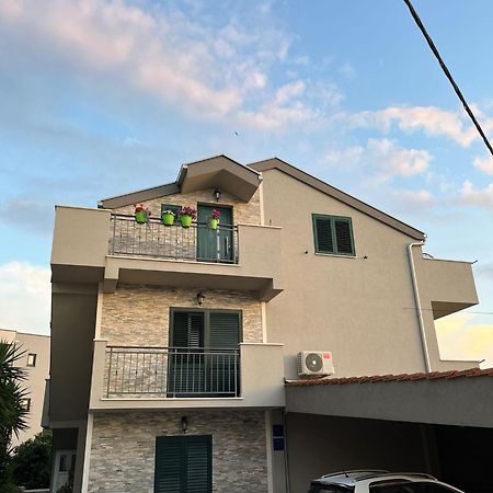 Apartmani Mm Trogir Ngoại thất bức ảnh