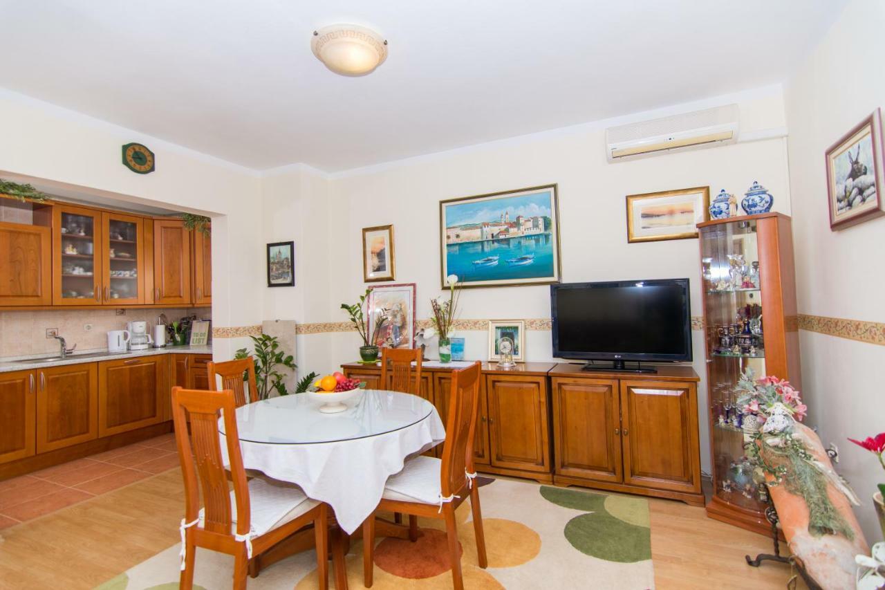 Apartmani Mm Trogir Ngoại thất bức ảnh